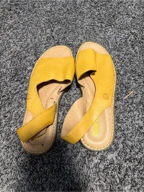 Born Yellow Leather Slide Sandals Comfort Boho Summer Shoes